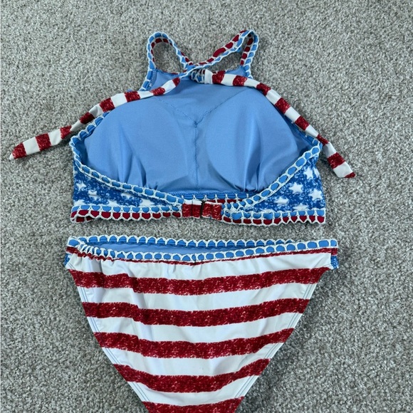 Heat USA Crochet-Trimmed American Flag halter Bikini red white blue July - Picture 6 of 6
